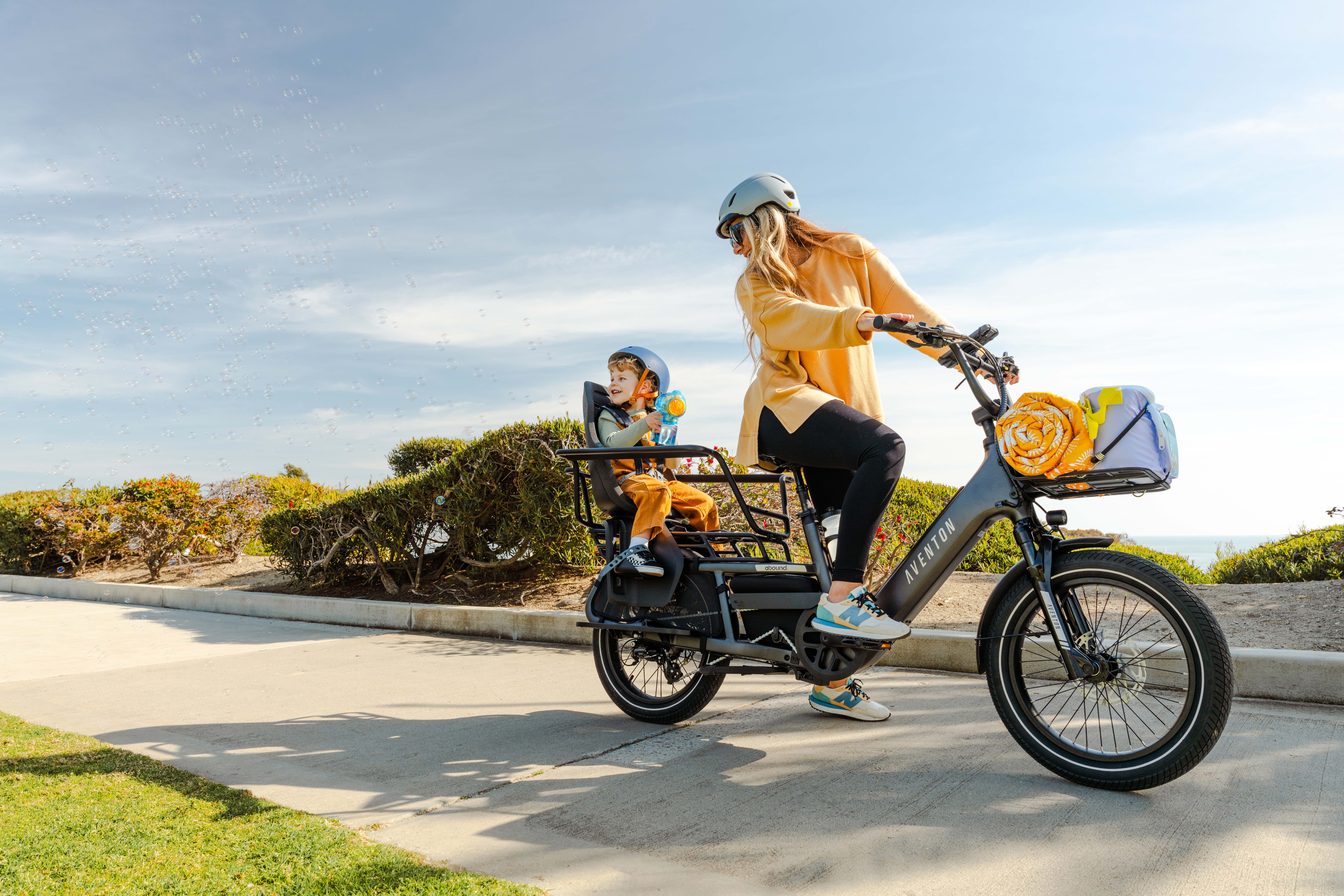 Aventon Abound LR cargo bike